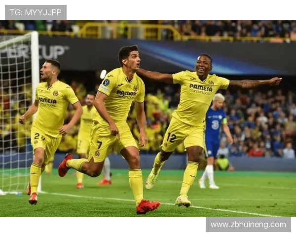 格拉纳达主帅战术风格解析:近期带队表现稳健 格拉纳达主帅战术风格解析:近期带队表现稳健