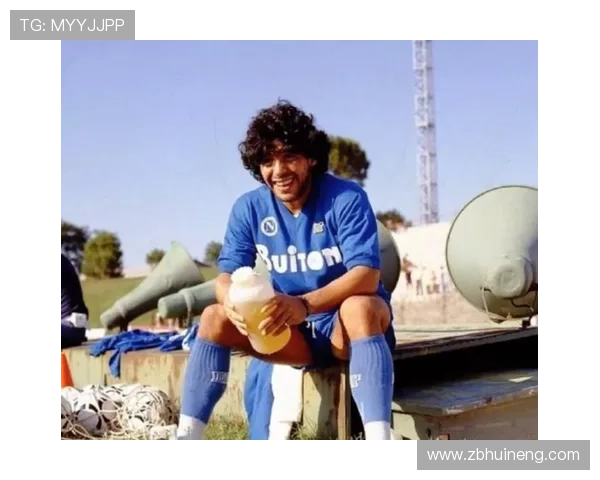 C罗与马拉多纳历史地位差距解析